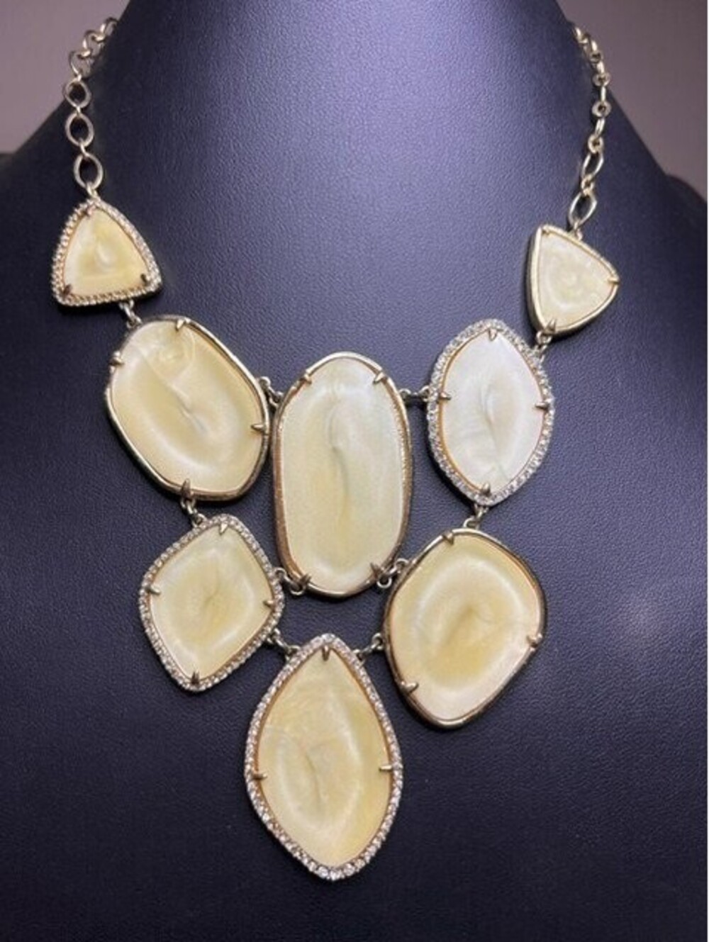 B6933 Stella & Dot Bib Statement Necklace Gold Tone Resin Rhinestone 18"
